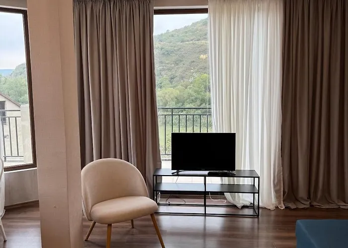 Apartment 17